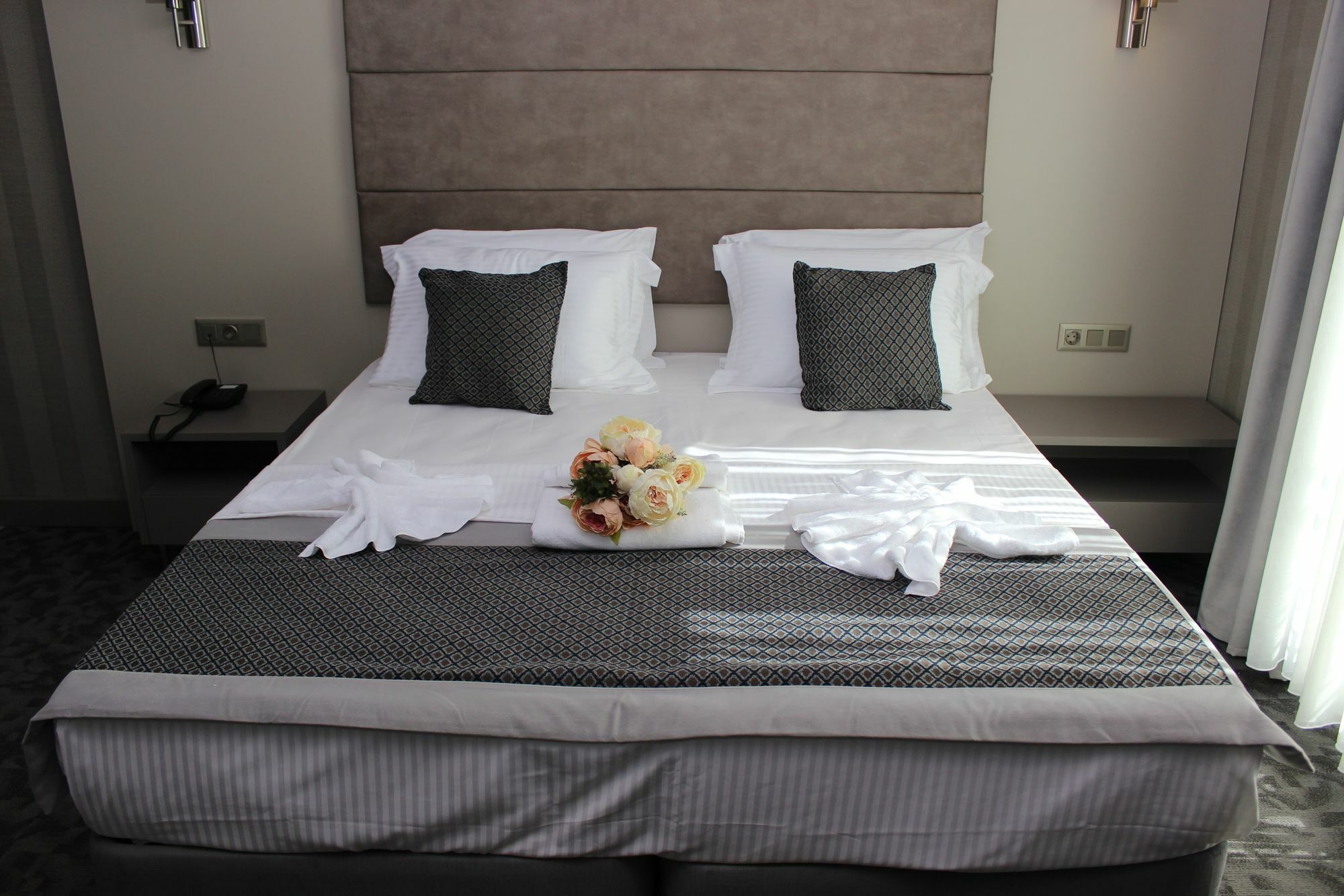 Anka Premium Hotel Istanbul Bagian luar foto